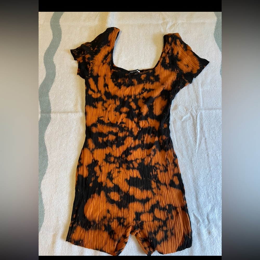 Fashion Nova Orange and Black romper